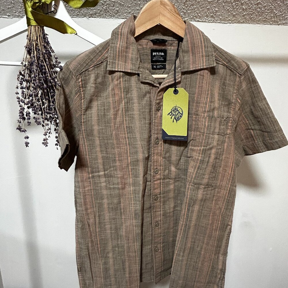 Prana short sleeved, organic, slim-fit, men's shirt